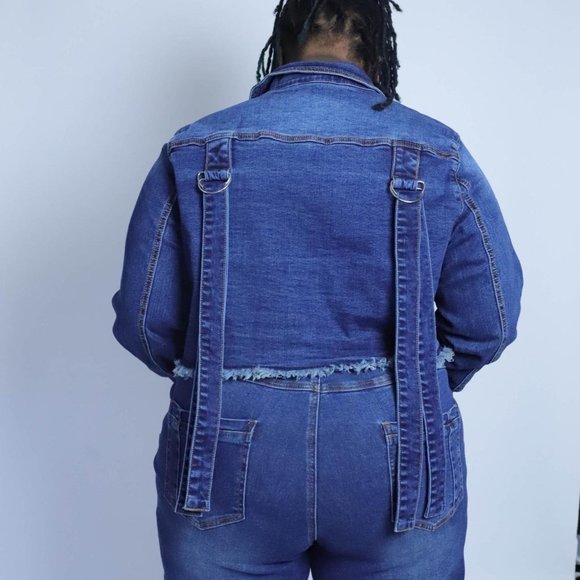 Curvy Women's Unique  Strapped Frayed Cropped Denim /Jean Jacket 2XL - Picture 3 of 4